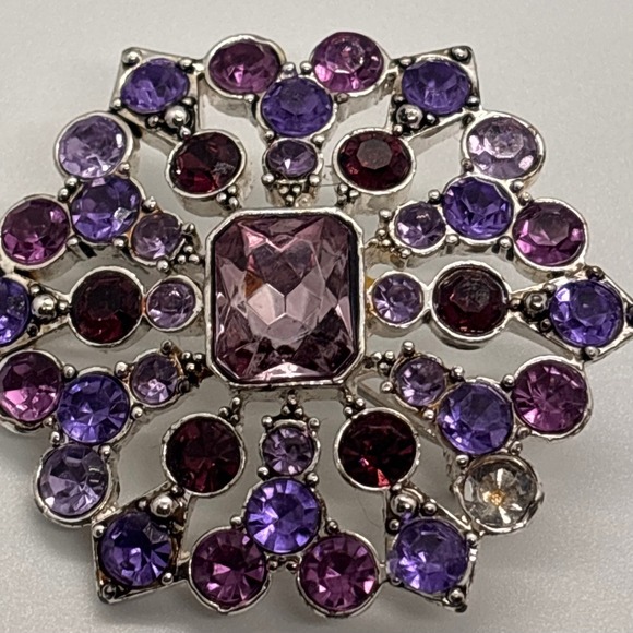 Jewelry - Vintage LC Rhinestone Brooch Silver Tone Purple Pink Floral Statement Pin